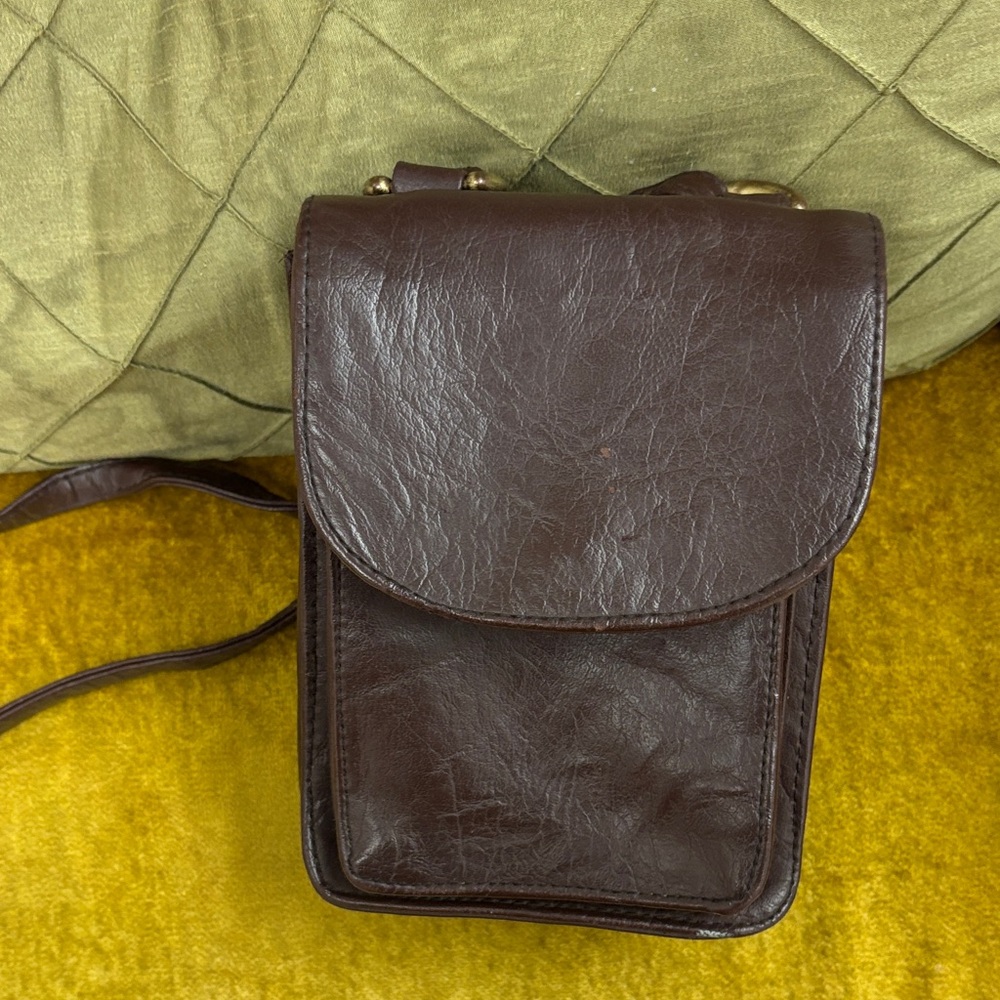 Gianni Bini Dark Brown Leather Belt Bag/ crossbody phone bag